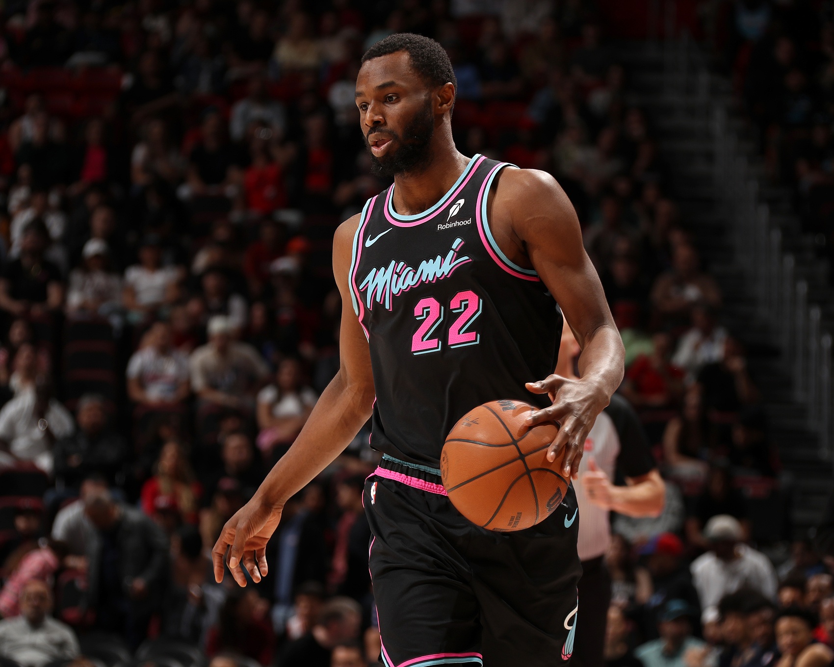 九游官方网站-维金斯:赛季漫长 局势瞬息万变 我们必须坚持下去 不能自暴自弃