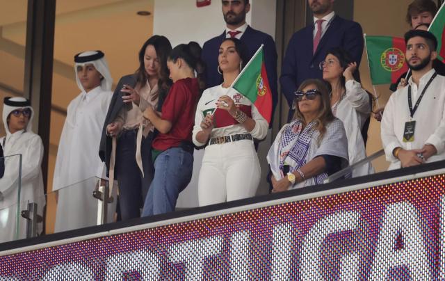 九游平台-C罗女友喷桑托斯：他换你上场 你改变一切 可晚了